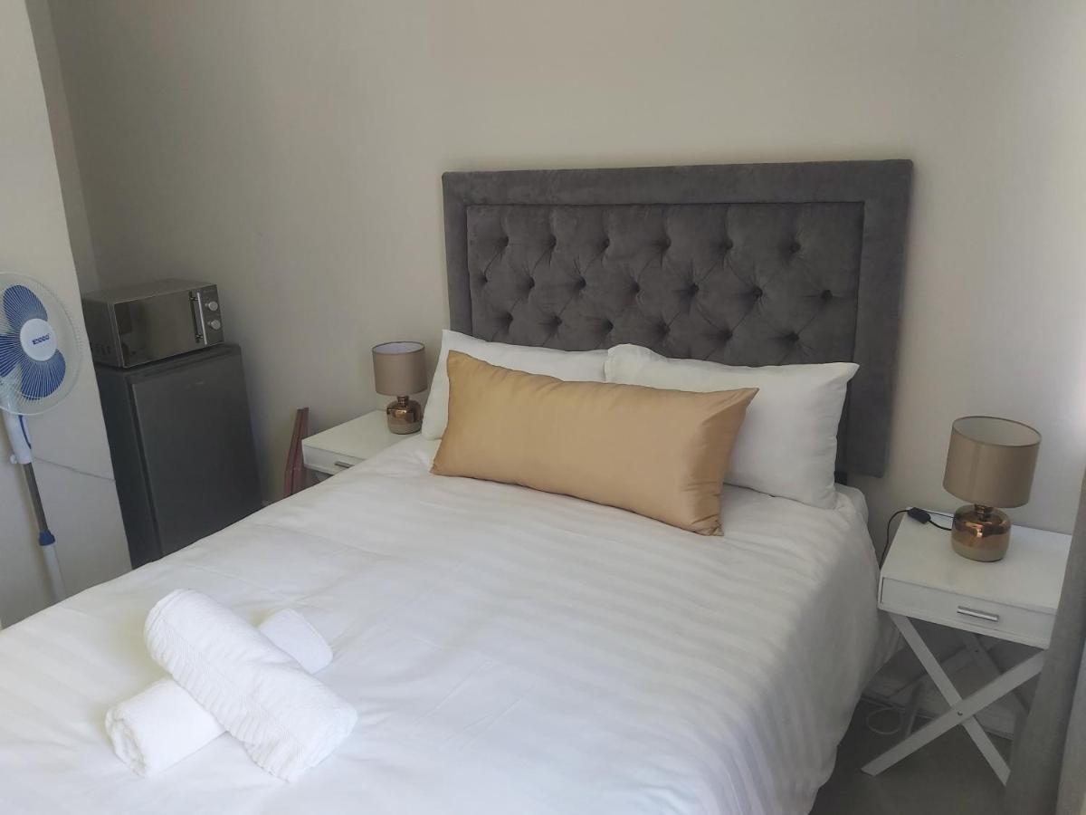 Izuba Lodge Кейптаун Екстериор снимка