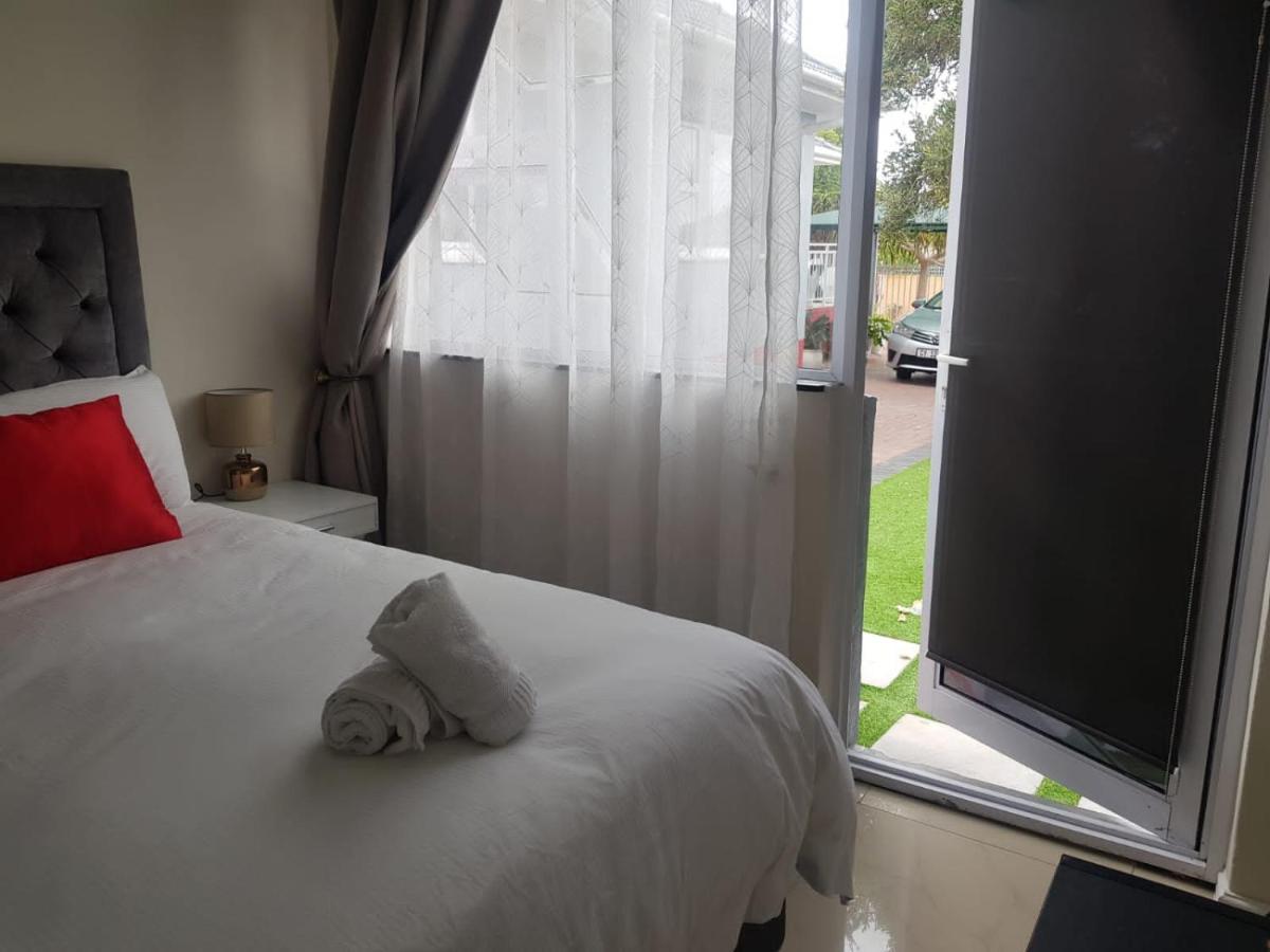Izuba Lodge Кейптаун Екстериор снимка