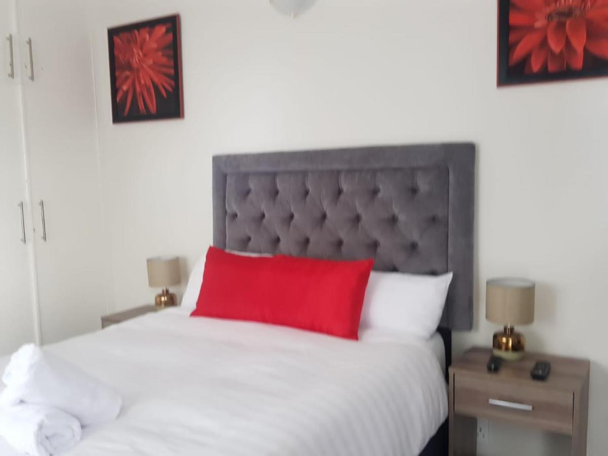 Izuba Lodge Кейптаун Екстериор снимка