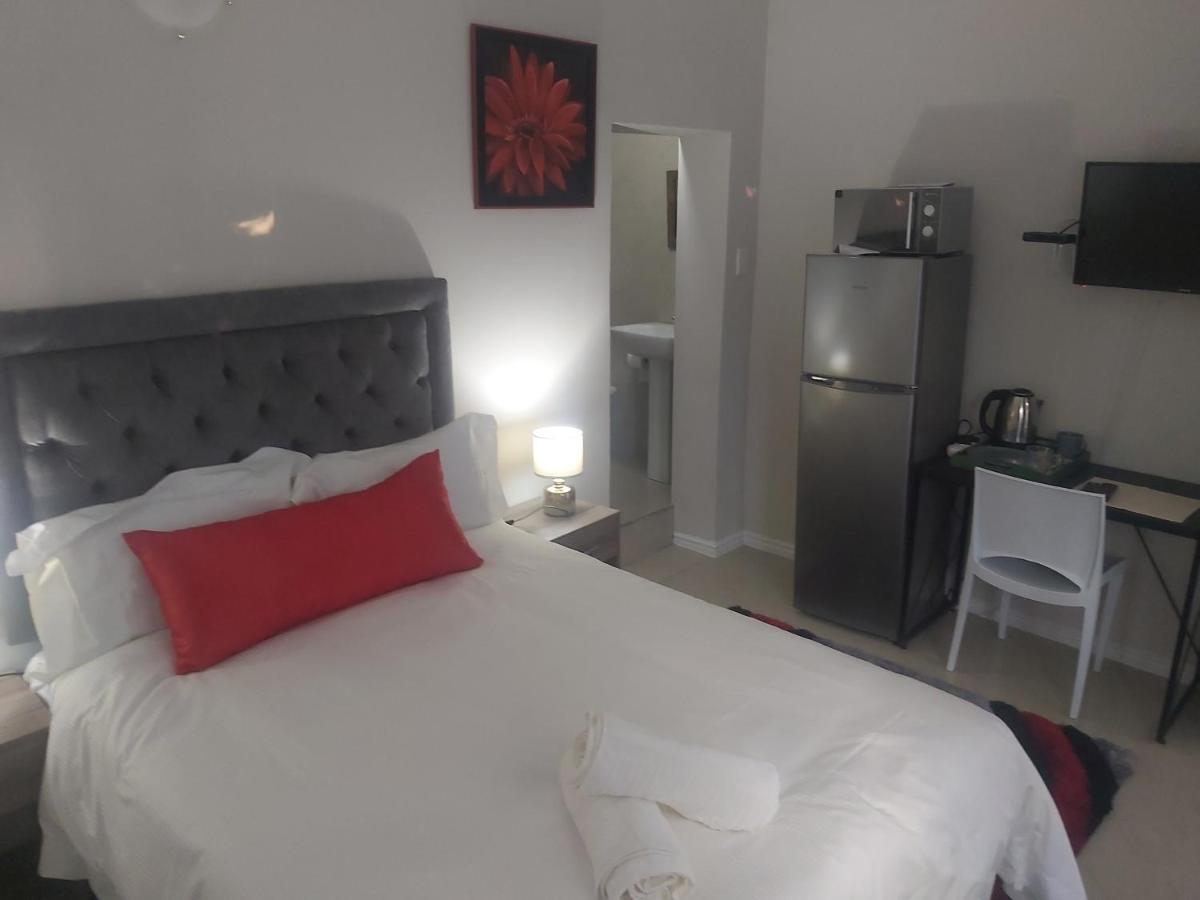Izuba Lodge Кейптаун Екстериор снимка