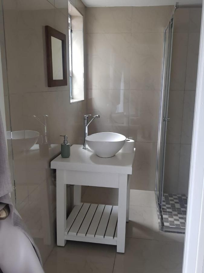 Izuba Lodge Кейптаун Екстериор снимка