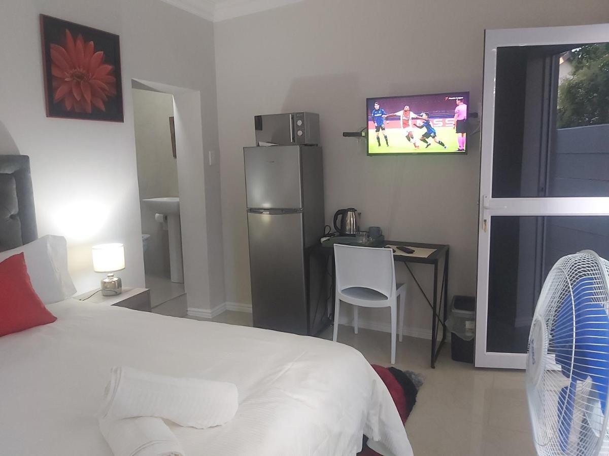 Izuba Lodge Кейптаун Екстериор снимка